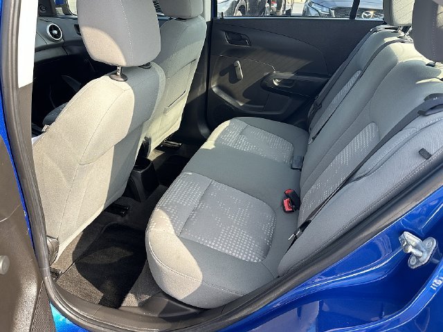 Used 2018 Blue Chevrolet LS image 16