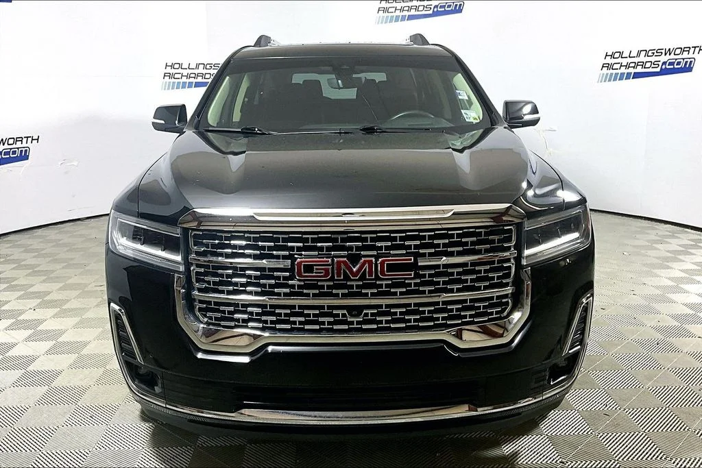 Used 2023 Ebony Twilight Metallic GMC Denali image 2