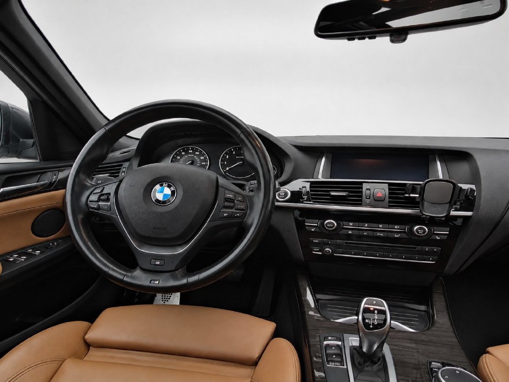 Used 2015 White BMW xDrive35i image 21