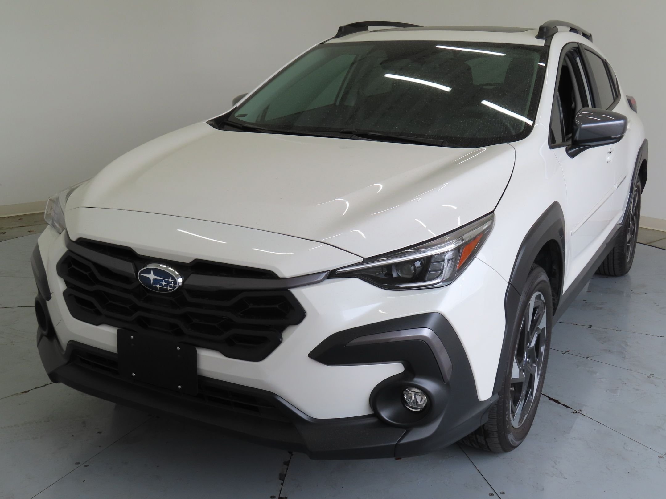 Used 2025 White Subaru Limited image 8