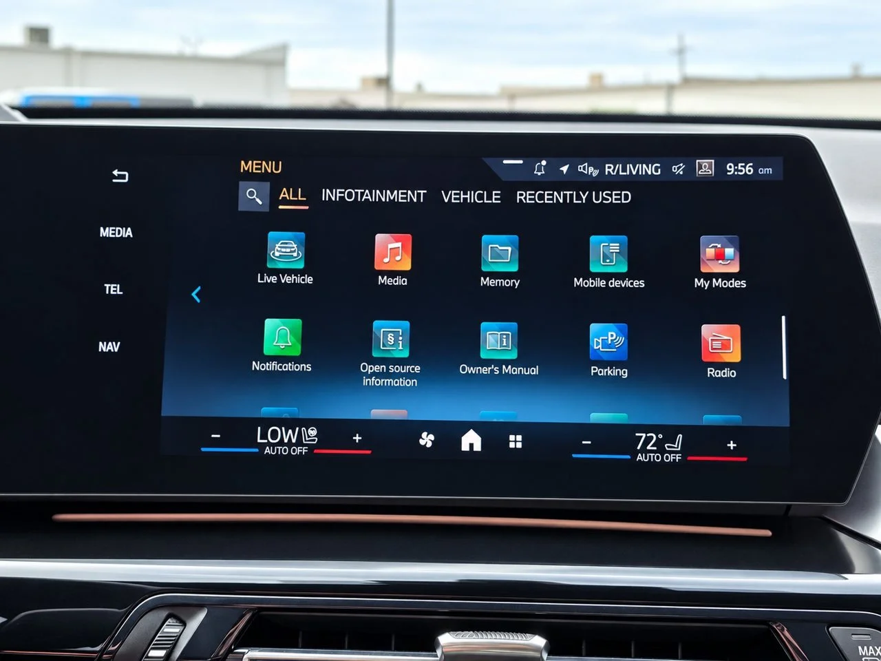 Used 2024 Jet Black BMW xDrive28i image 15