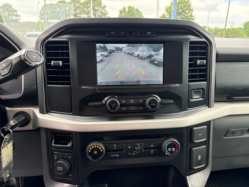 Used 2021 White Ford XLT image 17