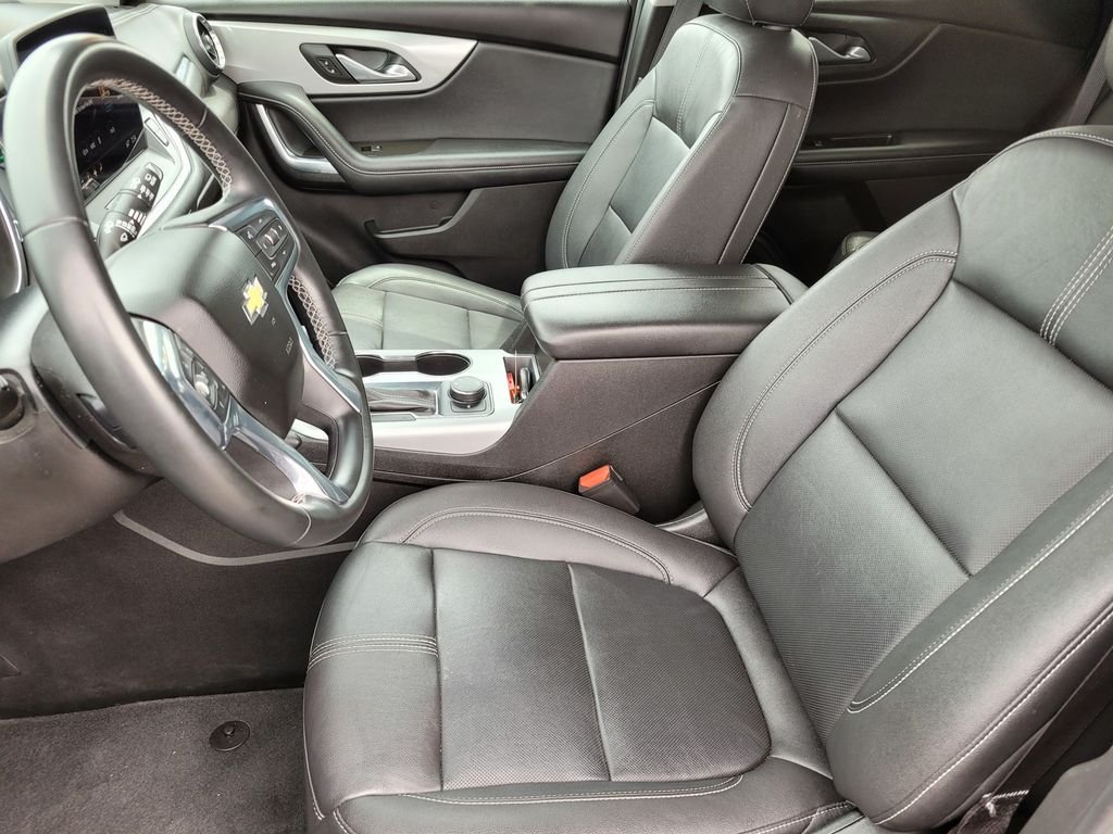 Used 2023 Black Chevrolet LT image 15
