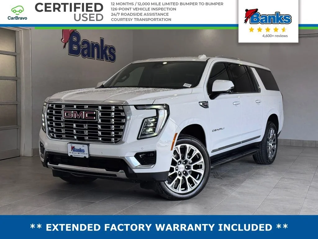 2025 GMC Yukon Denali AWD's photo