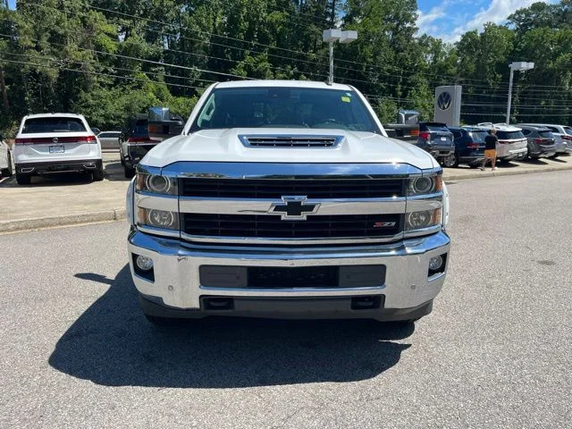 Used 2017 White Chevrolet LTZ image 32