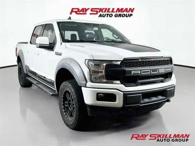 Used 2020 White Ford Lariat image 1