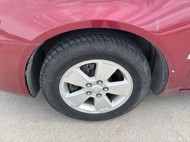 Used 2006 Red Chevrolet LT image 13
