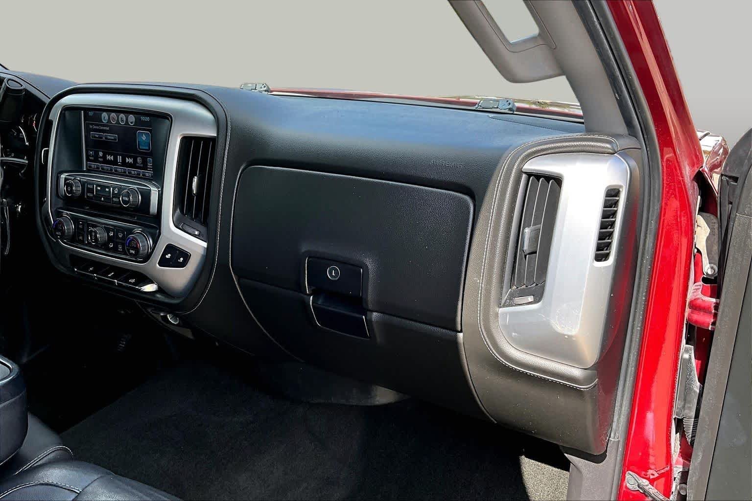Used 2018 Red Quartz Tintcoat GMC SLT image 18