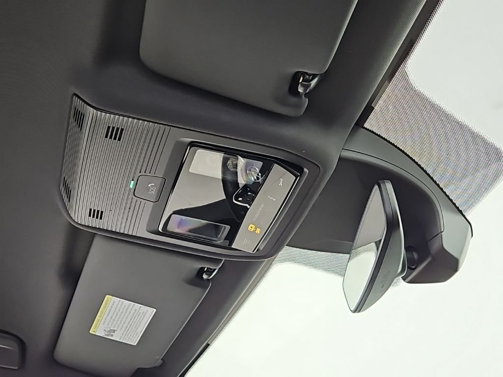 Used 2023 Blue Volkswagen Pro image 17
