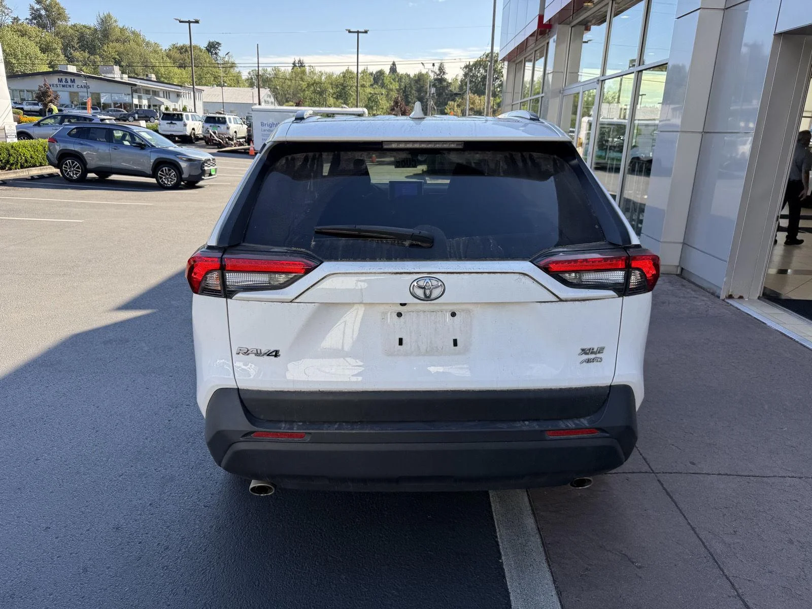 Used 2023 Ice Cap Toyota XLE image 7