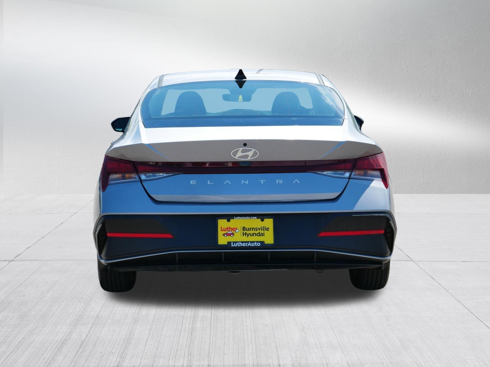 Certified Used 2026 Fluid Metal Hyundai SE image 6