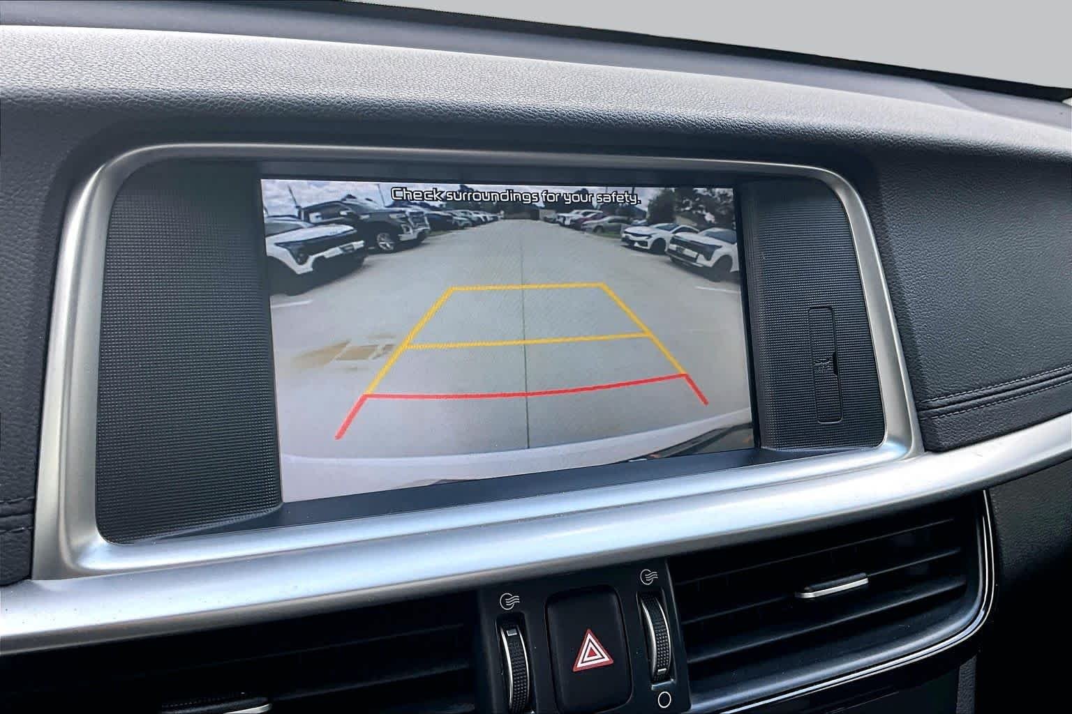 Used 2019 Snow White Pearl Kia EX image 26