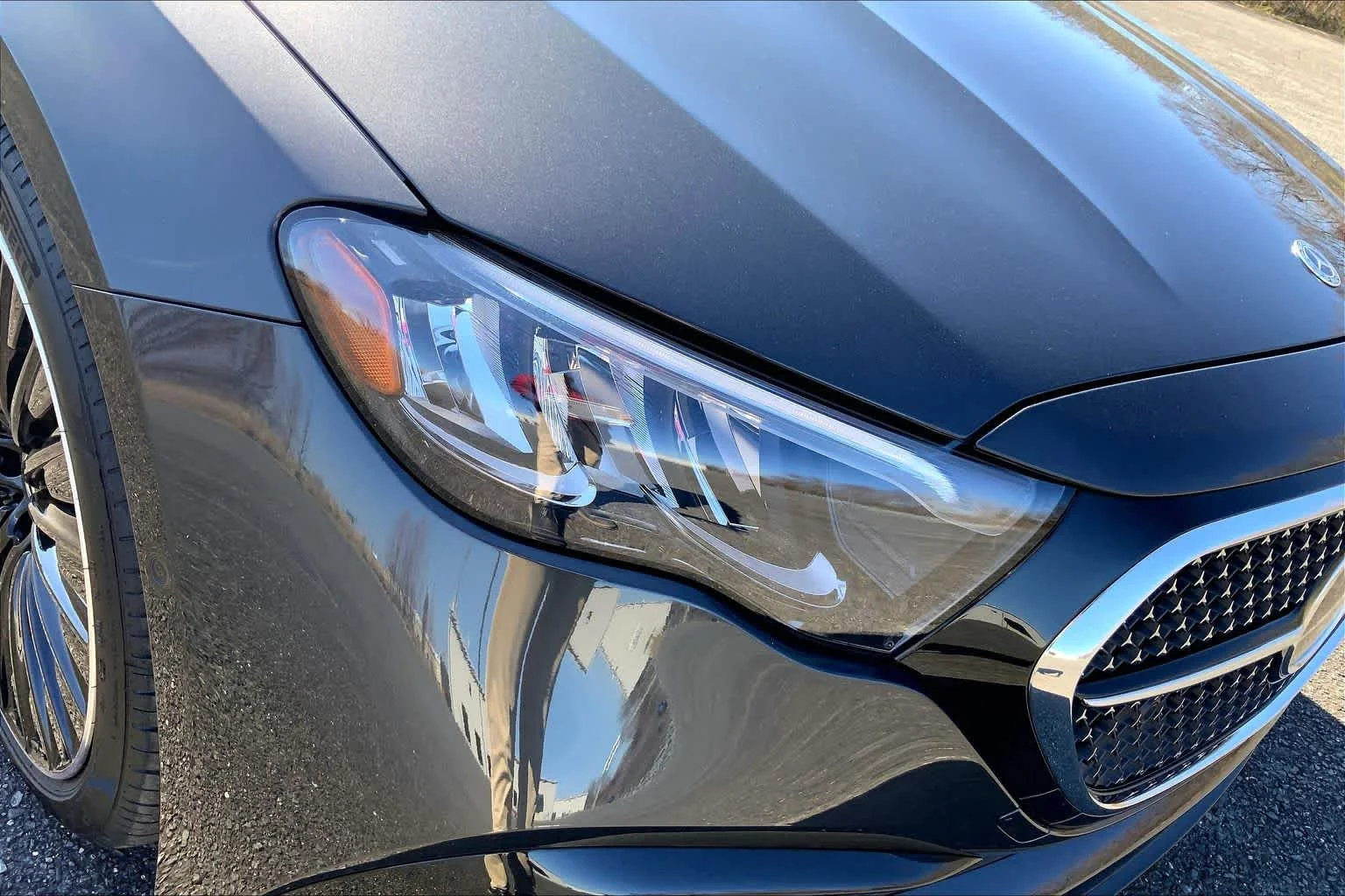 New 2026 Graphite Grey Metallic Mercedes-Benz E 350 image 13