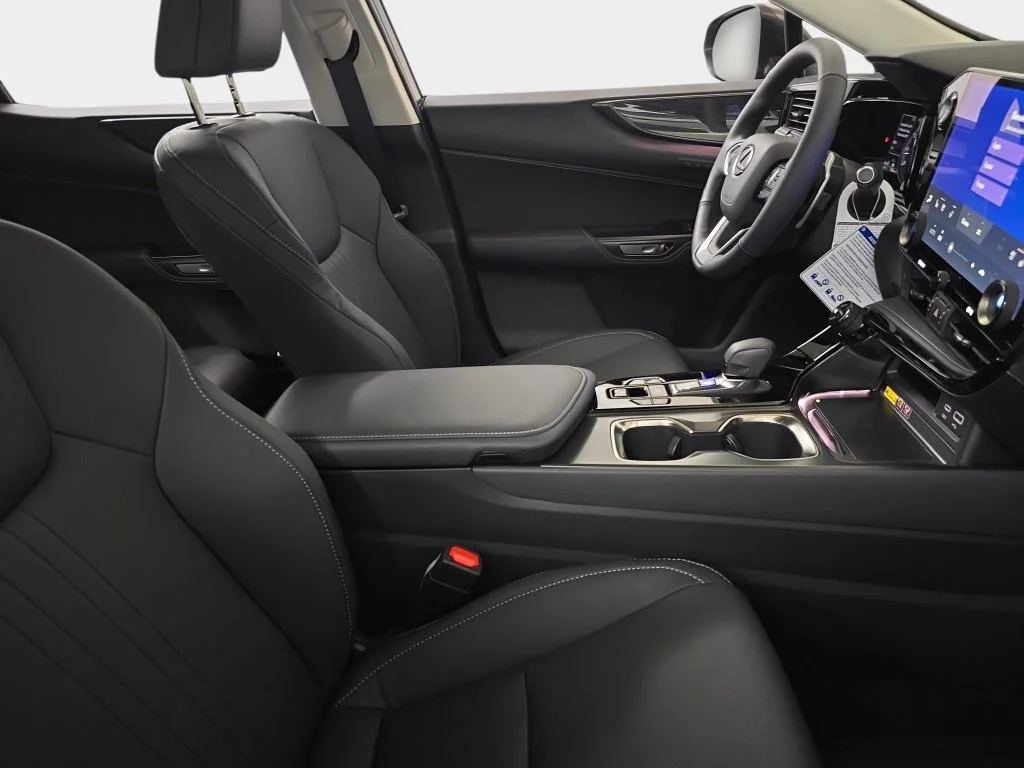 New 2026 Nori Green Pearl Lexus PREMIUM image 9