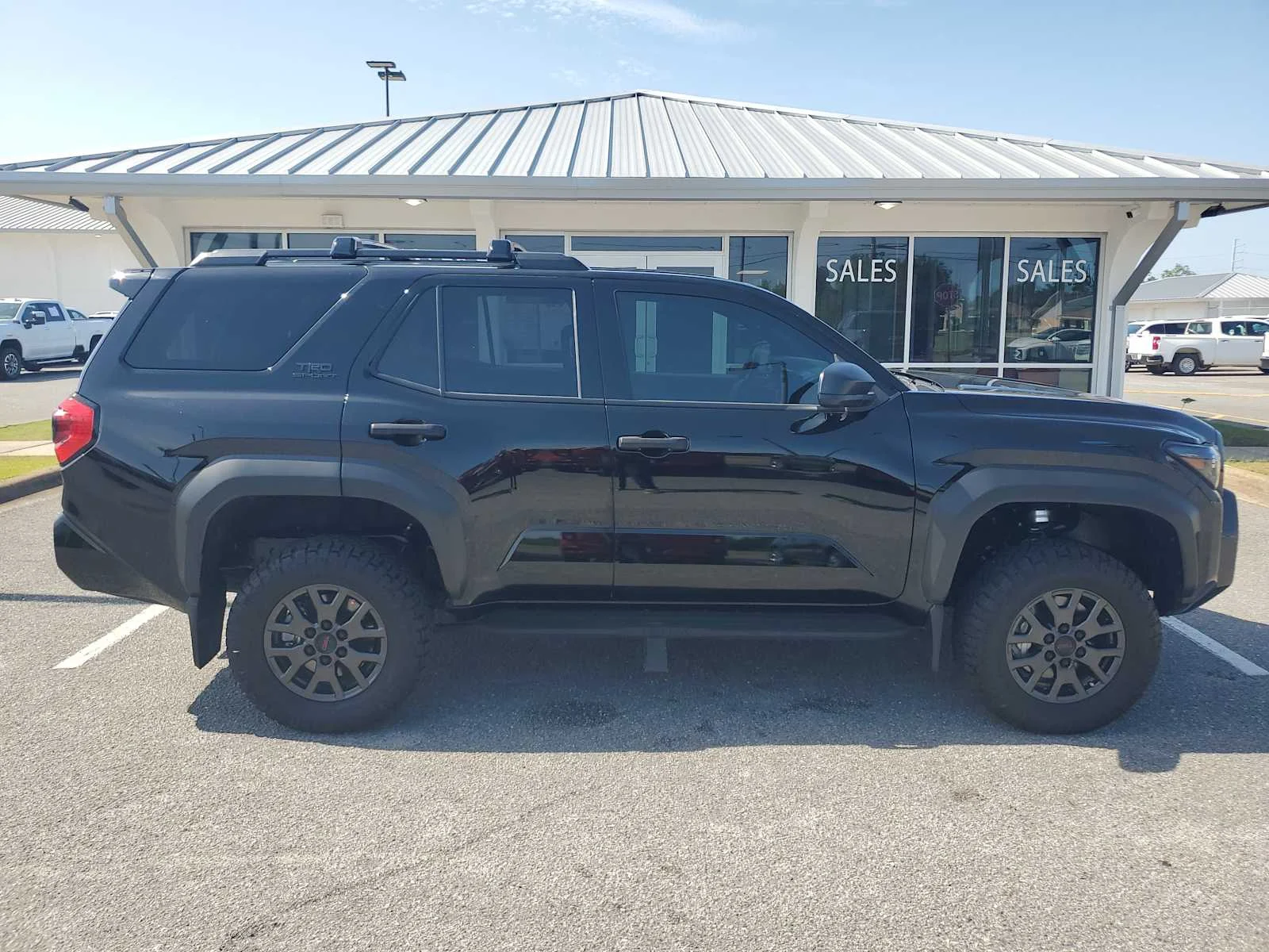 Used 2025  Toyota SR5 image 7