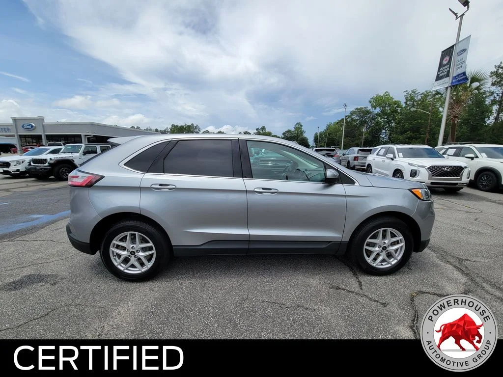 Used 2024 Silver Ford SEL image 6