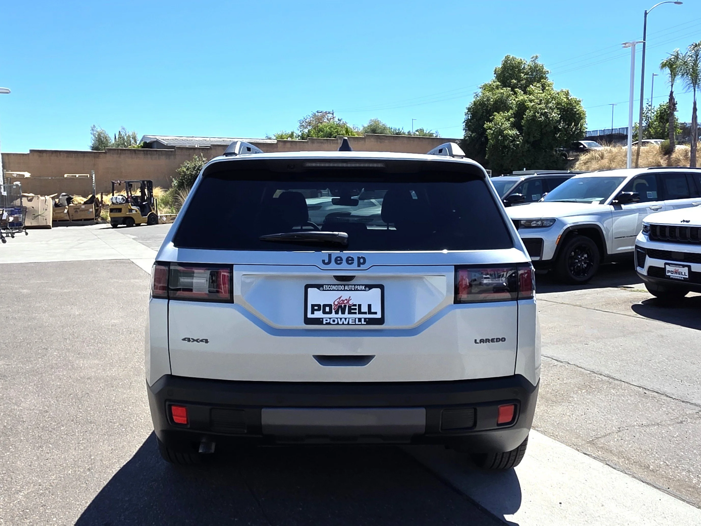 New 2026 Silver Jeep Laredo image 4