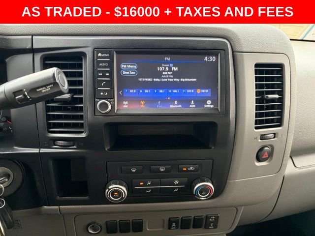 Used 2020 White Nissan SV image 22