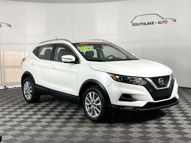 2022 Nissan Rogue Sport SV