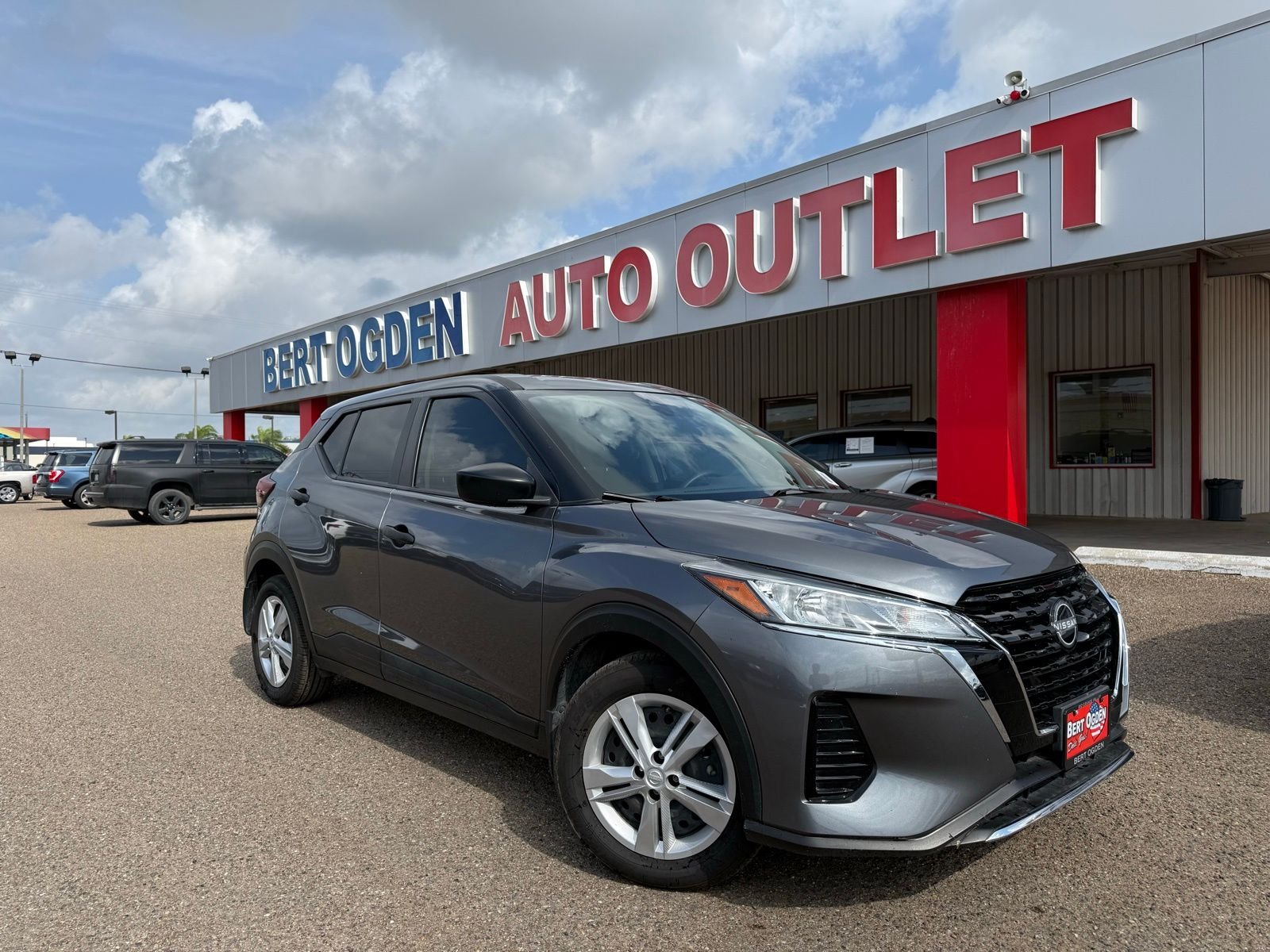 2023 Nissan Kicks S