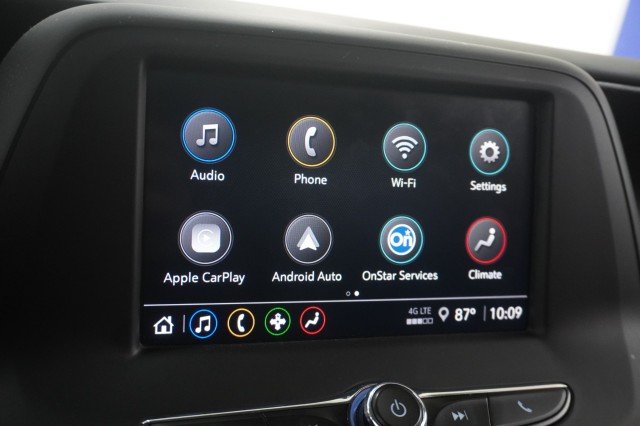Used 2021  Chevrolet 1LS image 28