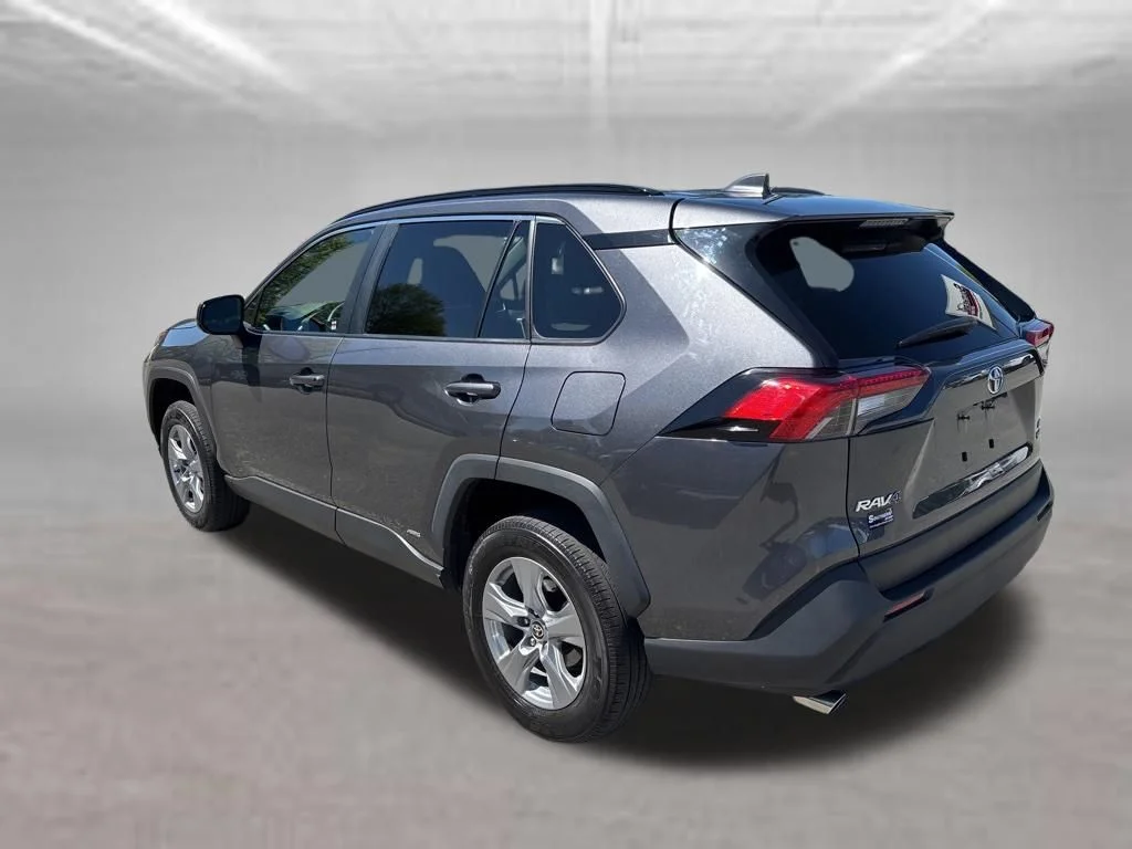 Used 2025 Gray Toyota LE image 5