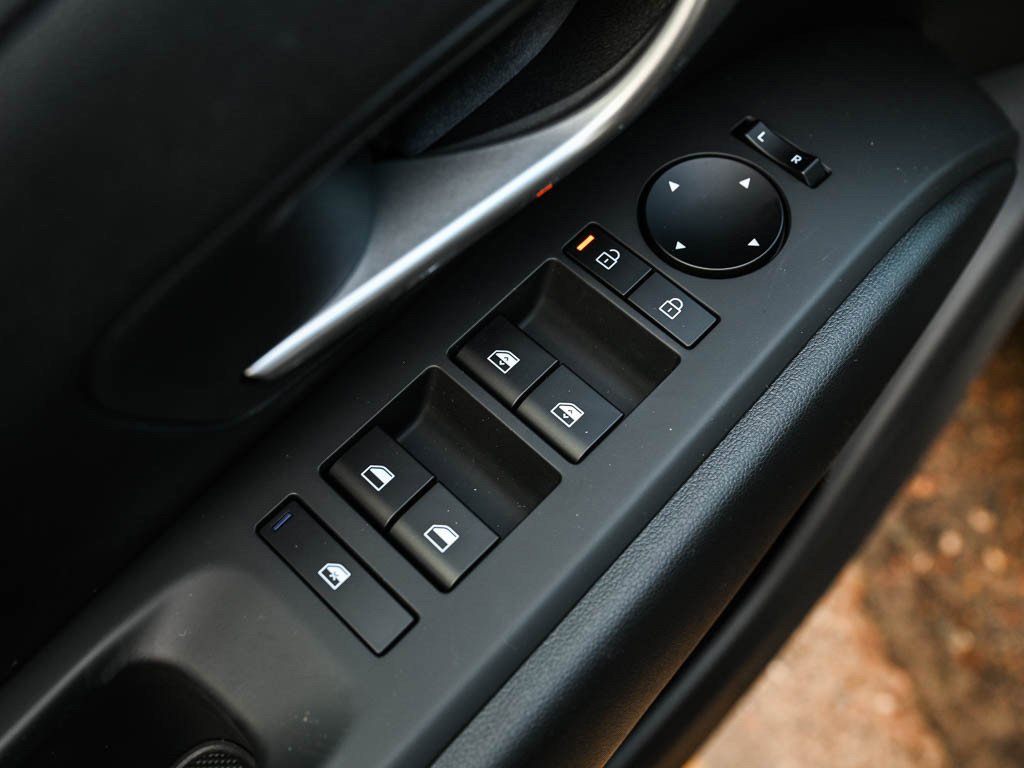 New 2026 Ash Black Hyundai SEL AWD image 17