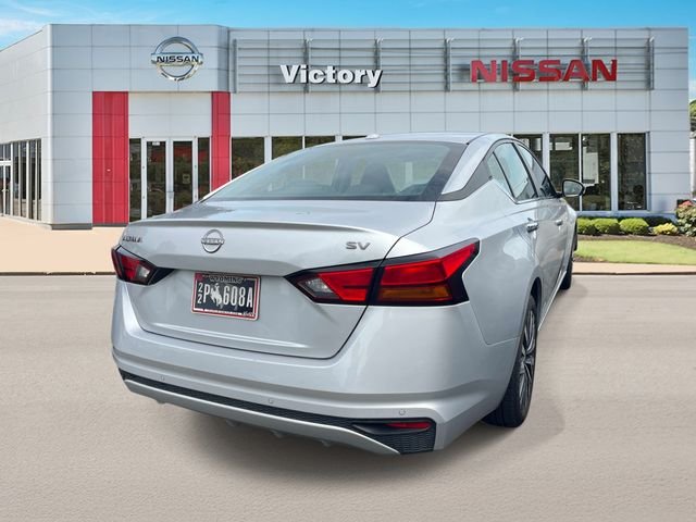 Used 2024 Silver Nissan 2.5 SV image 2