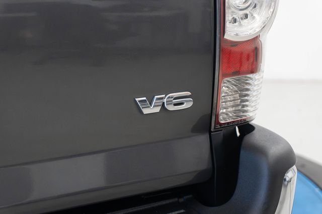 Used 2013 Gray Toyota Base image 27
