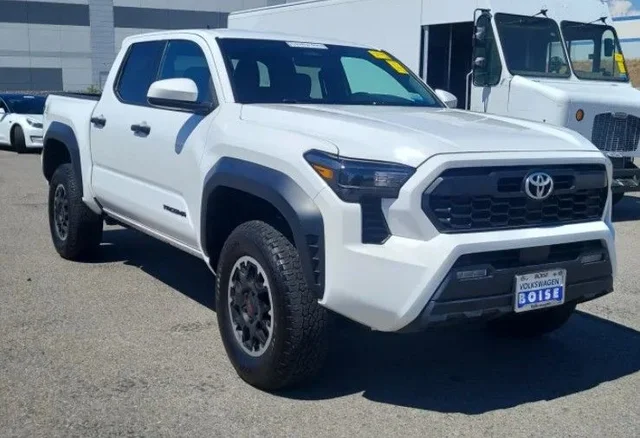 2024 Toyota Tacoma TRD Off-Road