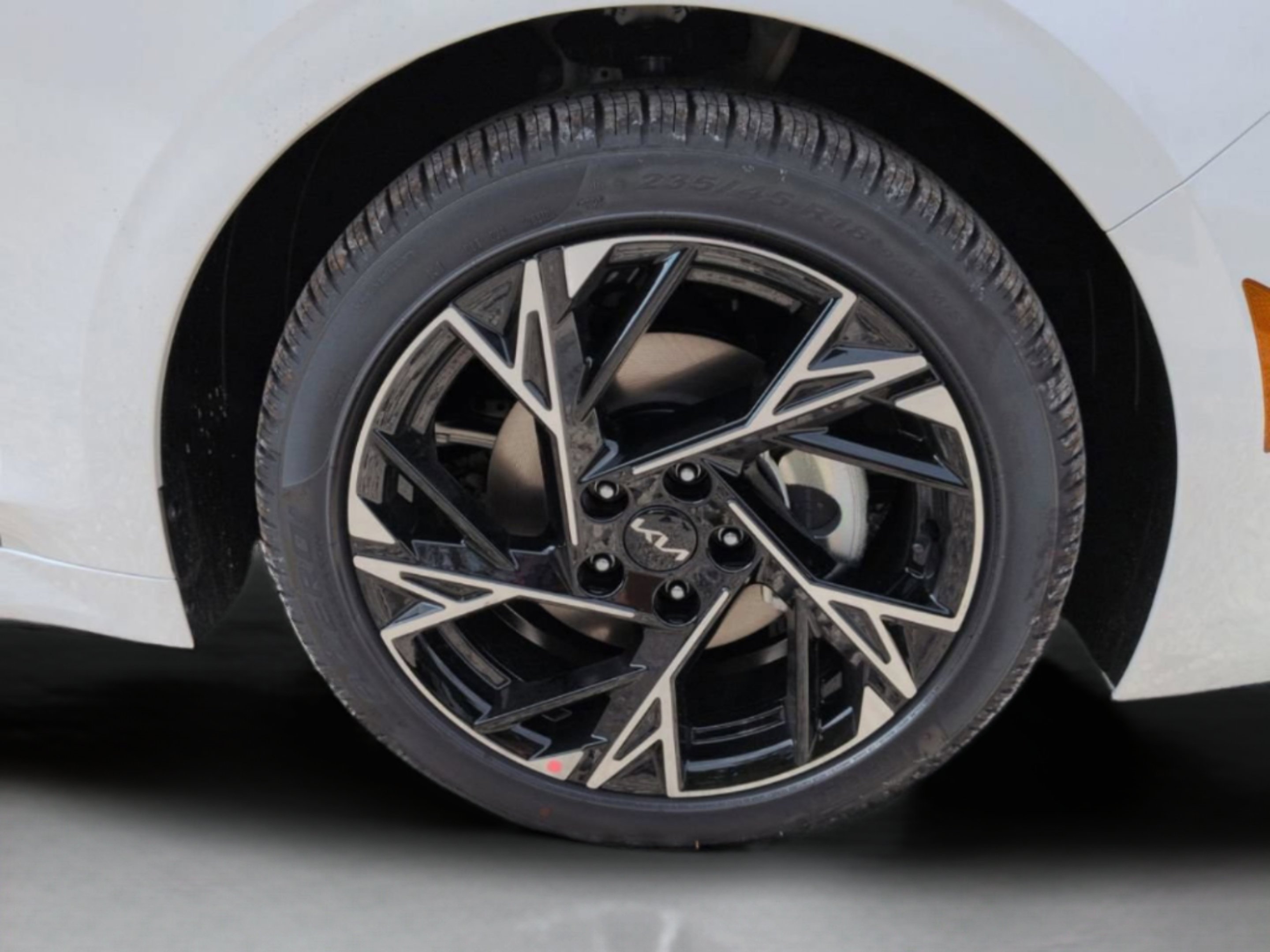 New 2026 Snow White Pearl Kia GT-Line AWD image 12