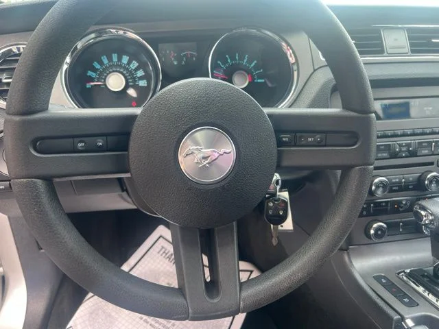 Used 2012 Silver Ford V6 image 14