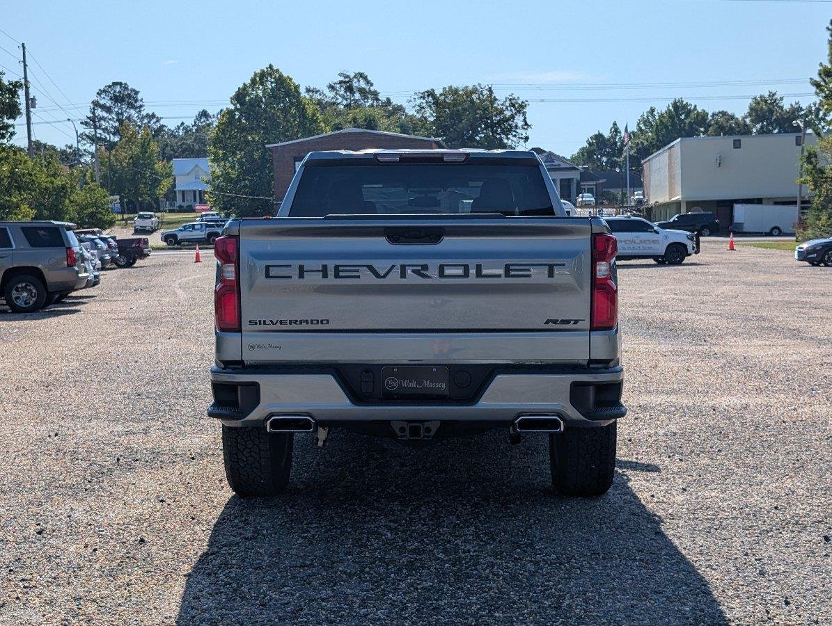 New 2026 Sterling Gray Metallic Chevrolet RST image 4