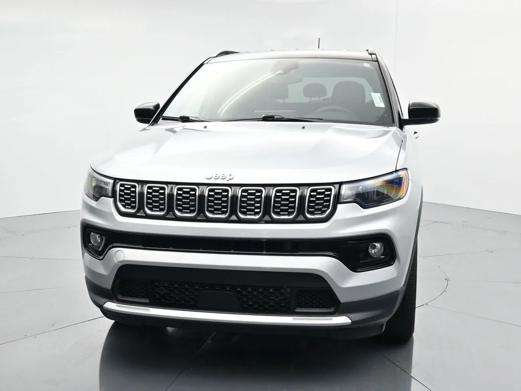Used 2024 Silver Jeep Limited image 3