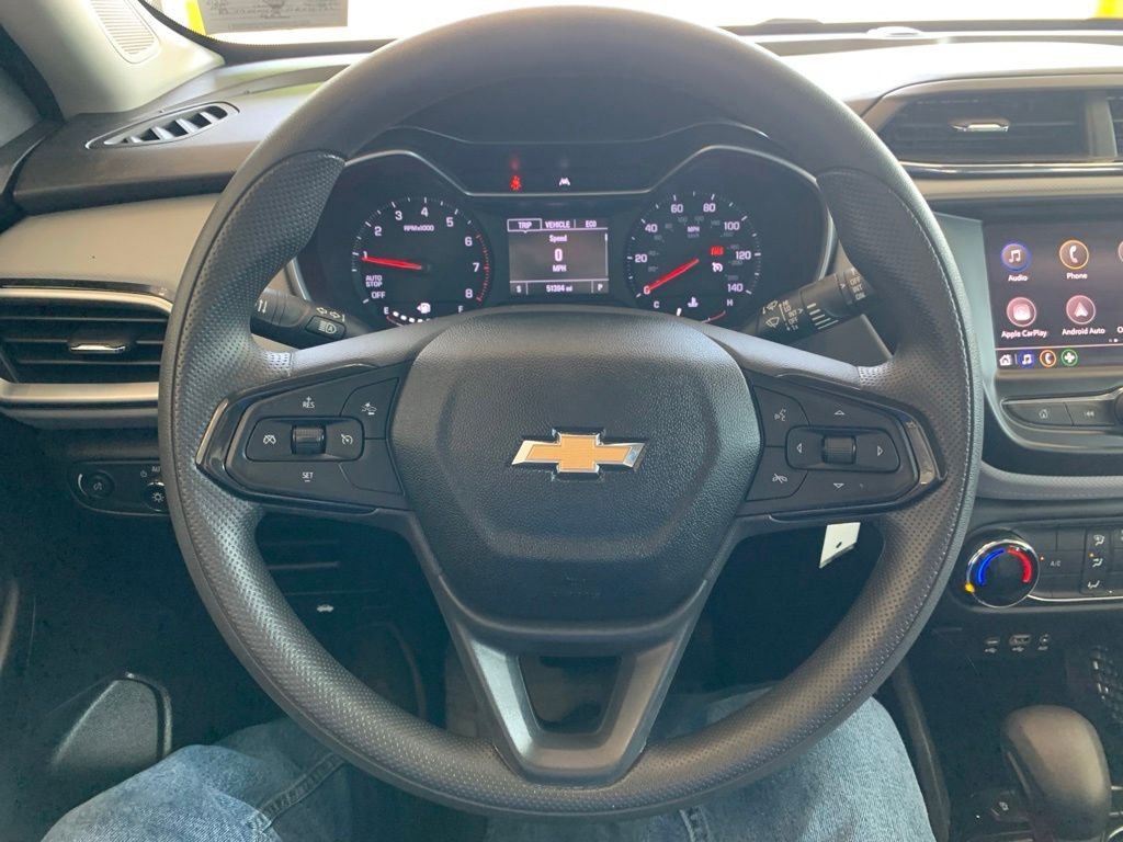 Used 2021 White Chevrolet LS image 4