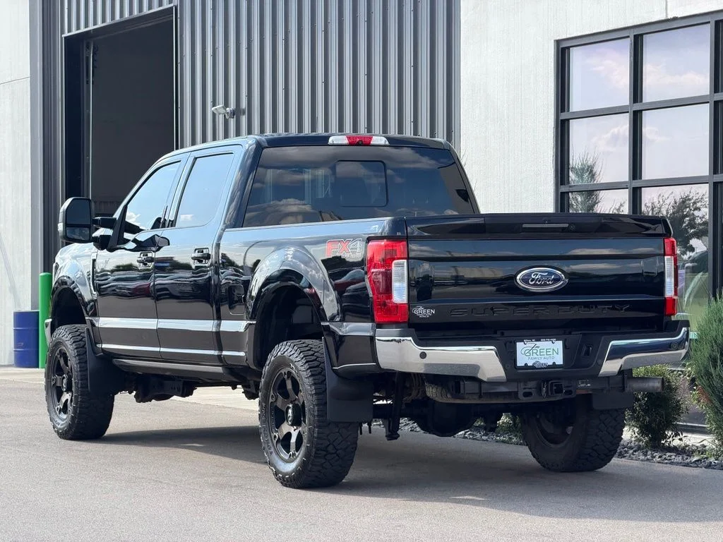 Used 2019 Black Ford Lariat image 3