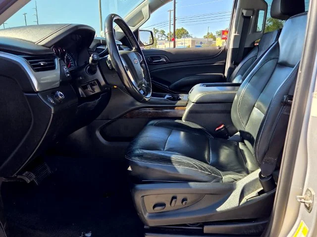Used 2020 Silver Chevrolet LT image 5