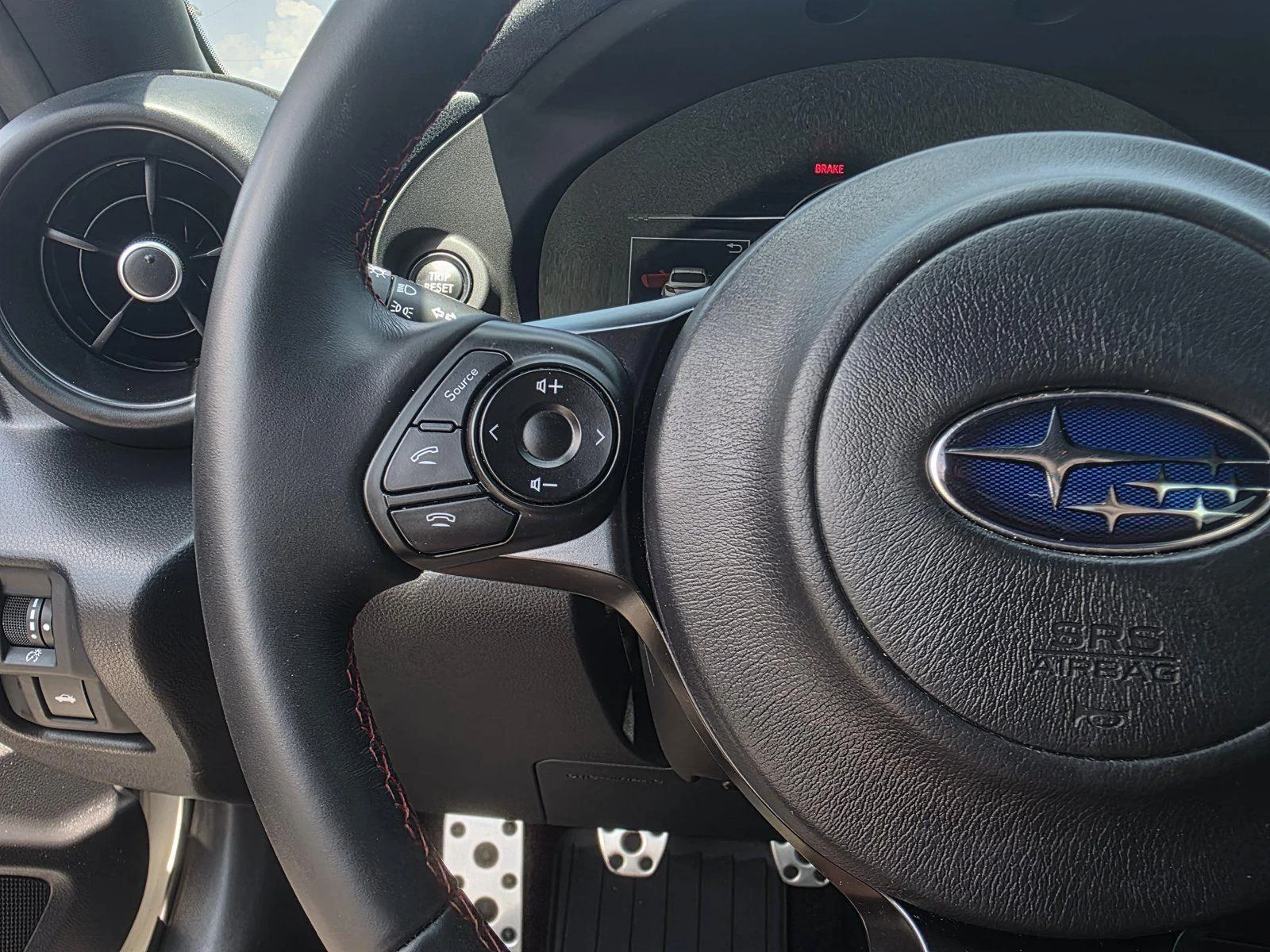 Used 2023 Crystal White Pearl Subaru Limited image 16