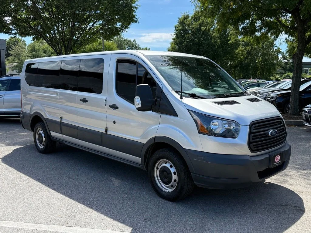 Used 2015 Ingot Silver Metallic Ford XL image 1