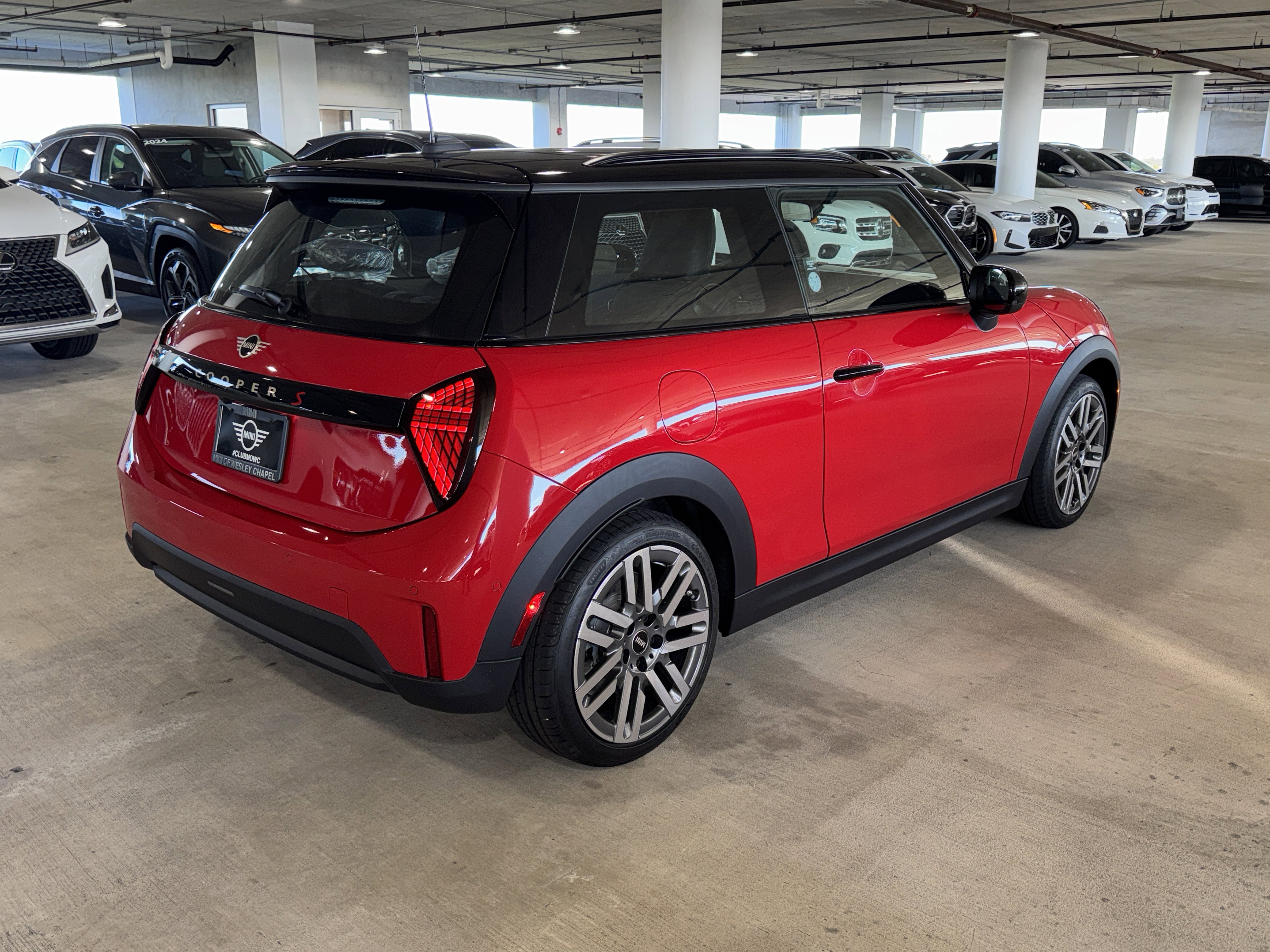 2026 MINI Hardtop 2 Door S - Photo 7