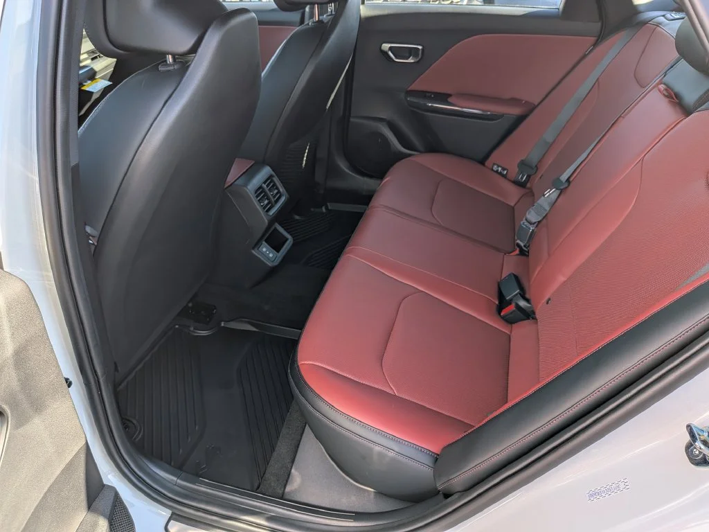 New 2027 Snow White Pearl Kia GT-Line image 49