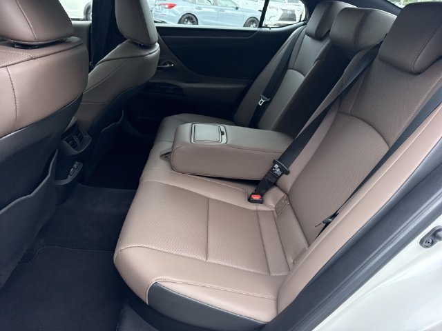 Certified Used 2024 EMINENT WHITE PEARL Lexus 300h image 23