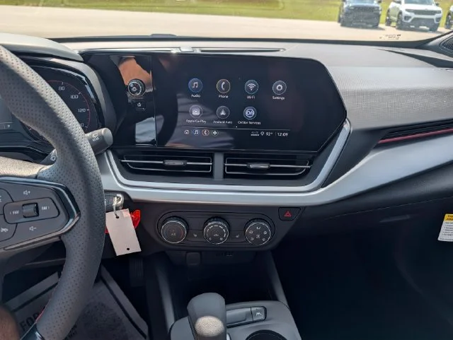 2026 Chevrolet Trax RS - Photo 17