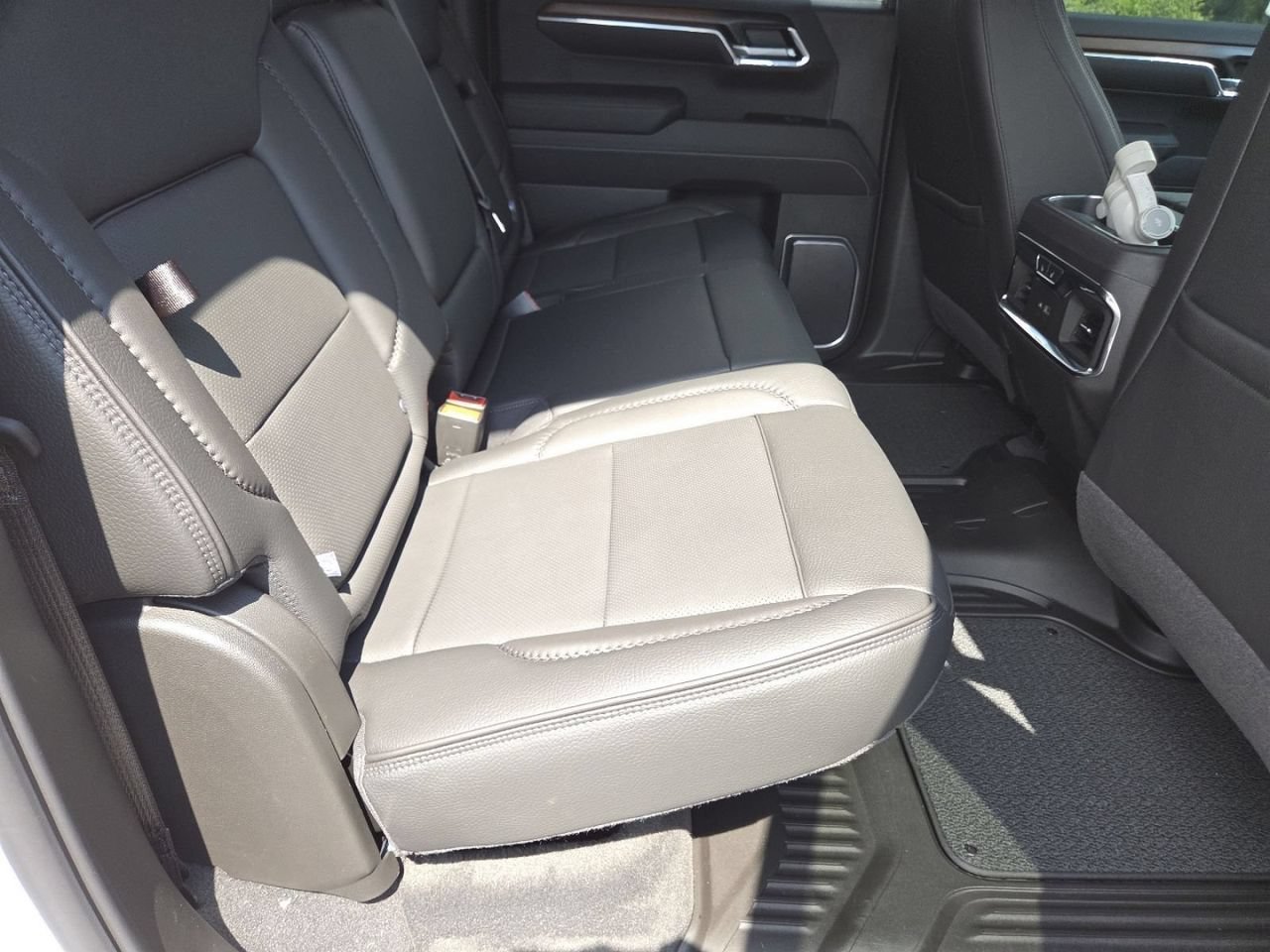 New 2026 Glacier White Tricoat GMC Denali image 26