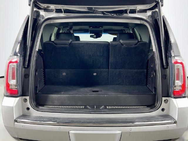 Used 2019 QUICKSILVER METALLIC GMC Denali image 28
