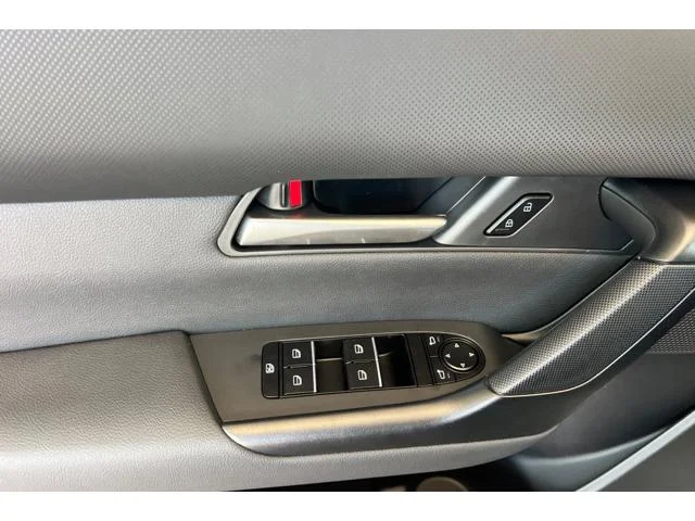 New 2026 Jet Black Mica Mazda 2.5 S Preferred AWD image 8