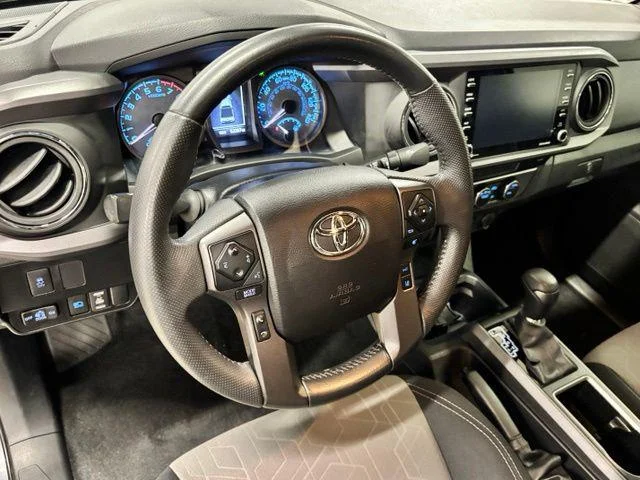 Certified Used 2022 MAGNETIC GRAY MET. Toyota  image 16