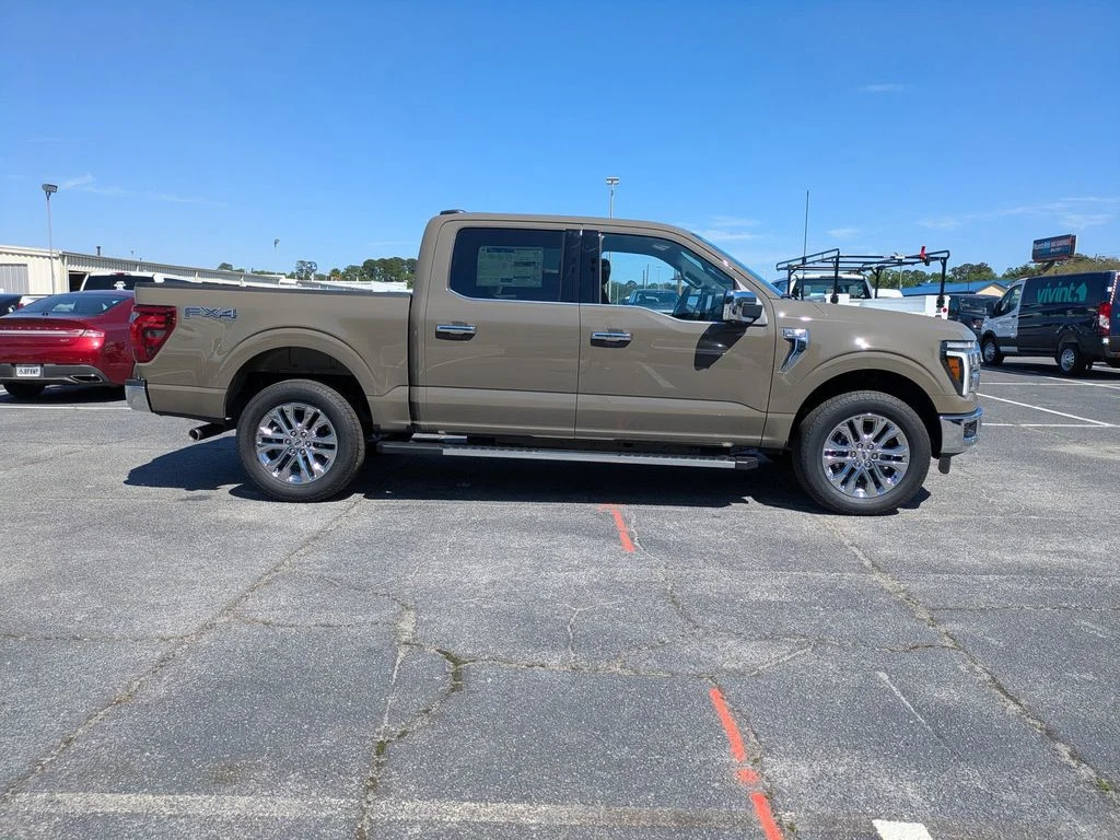New 2026 Marsh Gray Ford Lariat image 3