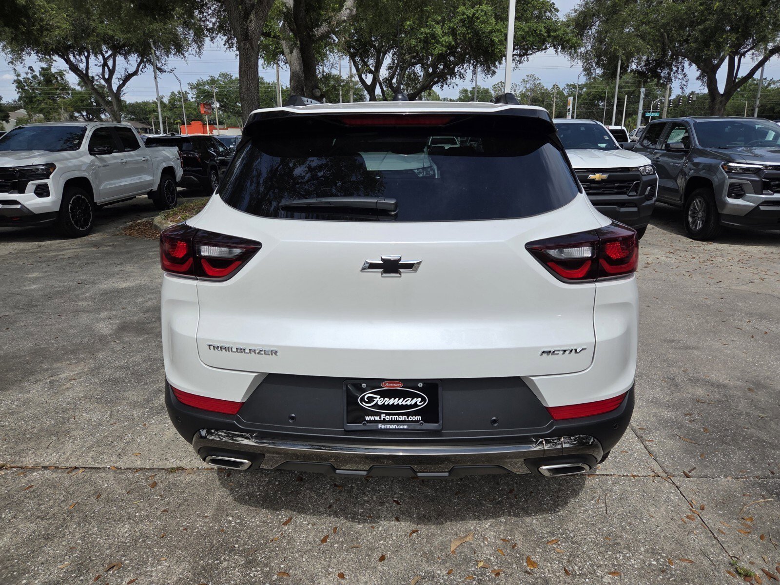 New 2026 Iridescent Pearl Tricoat Chevrolet ACTIV image 6