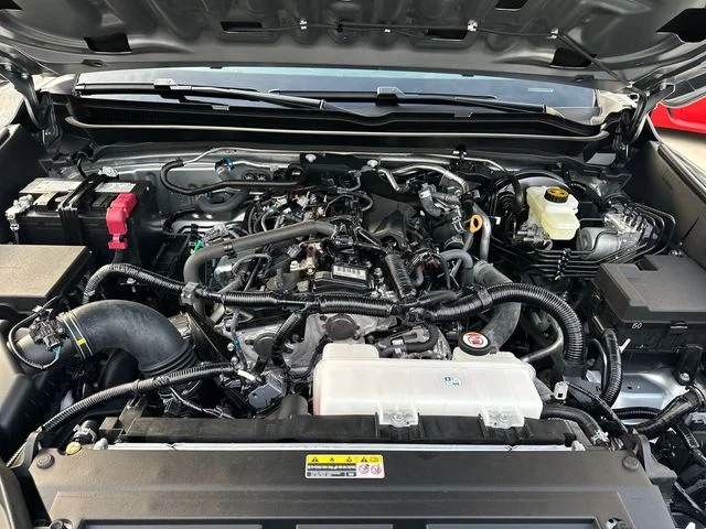 Used 2025 Silver Toyota SR5 image 27